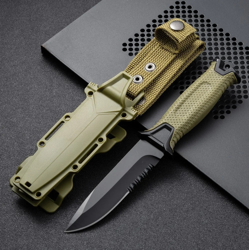 Bushcraft Camping Survival Knife, Serrated, With Belt loop sheath